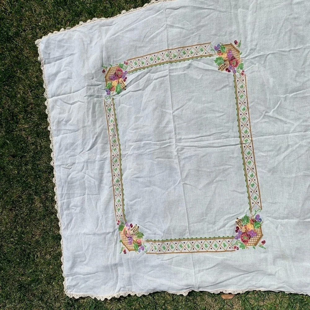 Table cloth